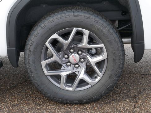 New 2026 GMC Sierra 1500 SLT w/ SLT Premium Plus Package image 3