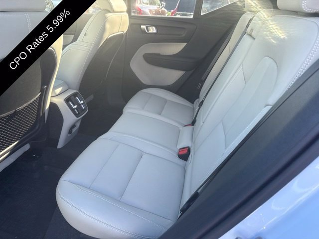Certified 2024 Volvo XC40 B5 Plus w/ Climate Package AWD/4WD image 16