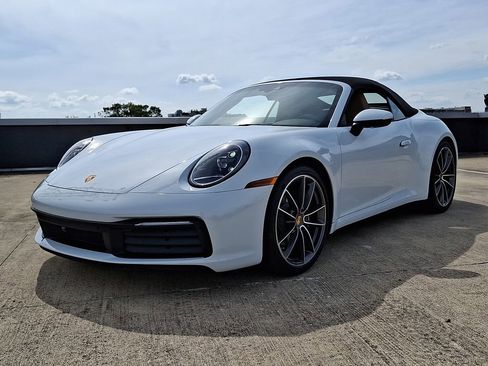Used 2023 Porsche 911 Carrera image 31