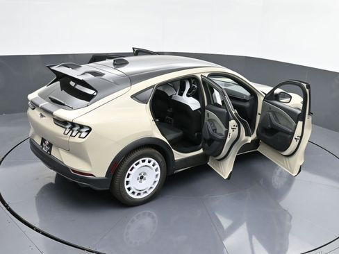 New 2025 Ford Mustang Mach-E GT image 31