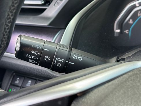 Used 2017 Honda Civic Touring image 34