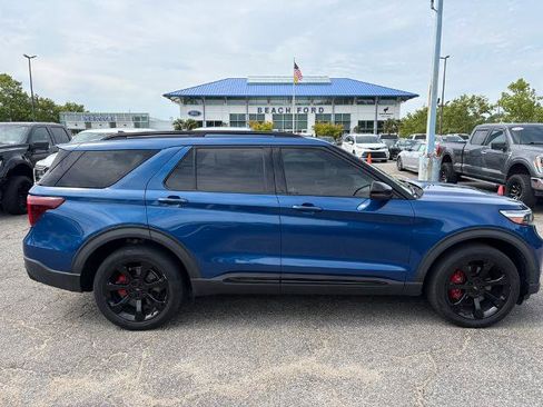 Certified 2021 Ford Explorer ST w/ Equipment Group 401A AWD/4WD image 4