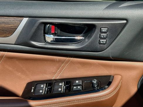 Used 2019 Subaru Outback 2.5i Touring w/ Popular Package #3A AWD/4WD image 21
