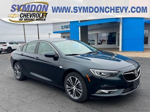 Used 2018 Buick Regal Preferred w/ Driver Confidence Package #1 image 1