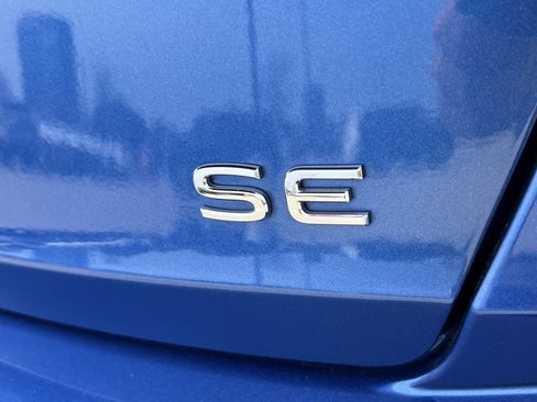 Used 2022 Volkswagen Jetta SE image 13