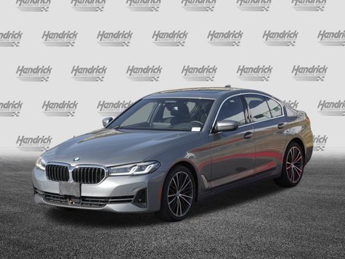 Certified 2023 BMW 540i xDrive w/ Executive Package image 5