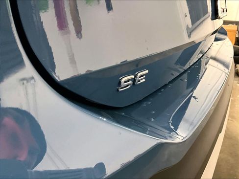 New 2026 Volkswagen Tiguan SE image 26