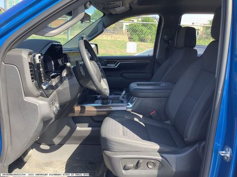 Used 2022 Chevrolet Silverado 1500 LT Trail Boss w/ Protection Package image 12