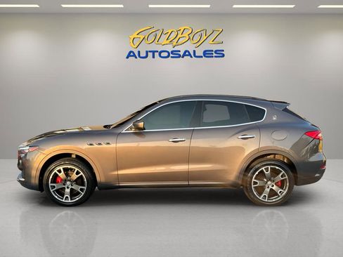 Used 2017 Maserati Levante w/ Sport Package image 26