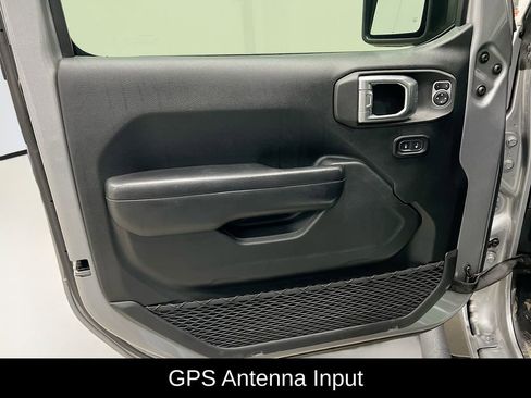 Used 2021 Jeep Wrangler Unlimited Sport image 16