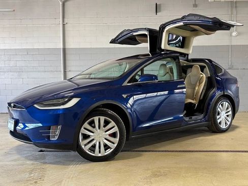 Used 2017 Tesla Model X P100D image 1