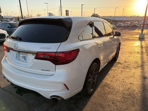 Used 2019 Acura MDX A-Spec image 3