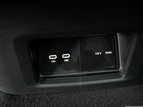 New 2026 Volkswagen Atlas Cross Sport SEL image 14