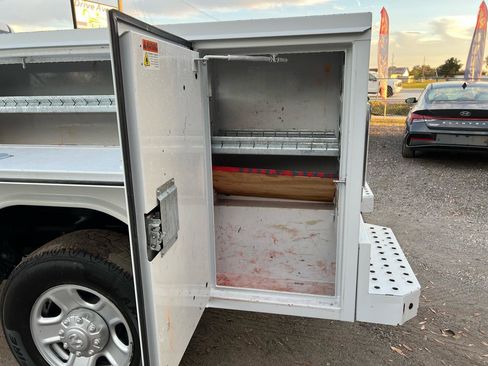 Used 2022 RAM 2500 Tradesman image 33