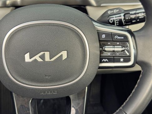 Used 2022 Kia Sorento SX image 21