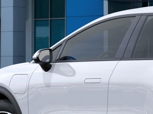 New 2026 Chevrolet Equinox EV LT image 12