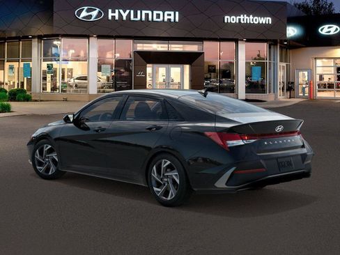 New 2026 Hyundai Elantra SEL Sport Premium FWD image 5