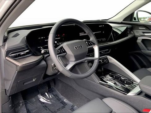 New 2025 Audi Q5 Premium Plus image 5