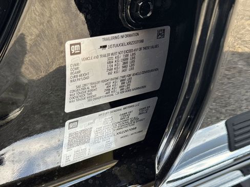 Used 2024 GMC Sierra 1500 Denali w/ Technology Package image 35