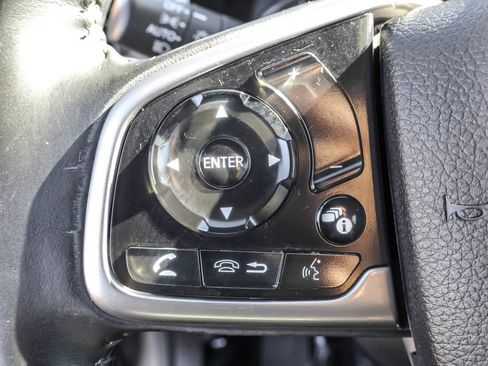 Used 2020 Honda CR-V Touring image 19