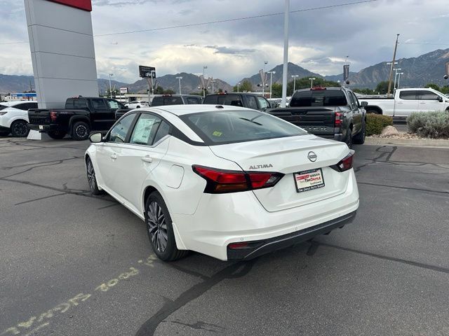New 2026 Nissan Altima 2.5 SV FWD image 9