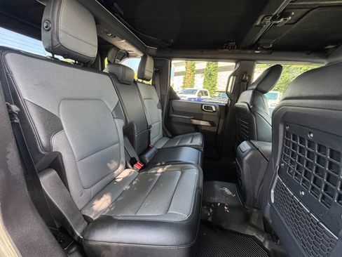 Used 2022 Ford Bronco Everglades AWD/4WD image 20