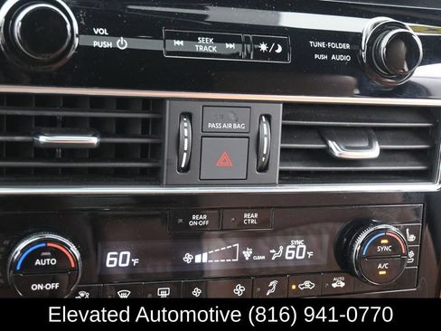 Used 2023 INFINITI QX80 Sensory w/ All-Season Package AWD/4WD image 12