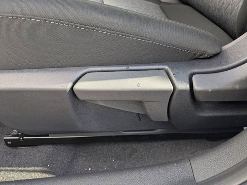 New 2026 Nissan Sentra SV w/ SV Convenience Package FWD image 20