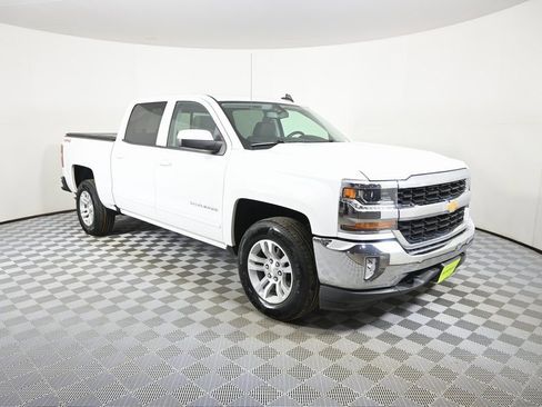Used 2017 Chevrolet Silverado 1500 LT w/ All Star Edition image 10