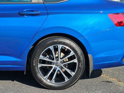 Used 2023 Volkswagen Jetta Sport FWD image 12