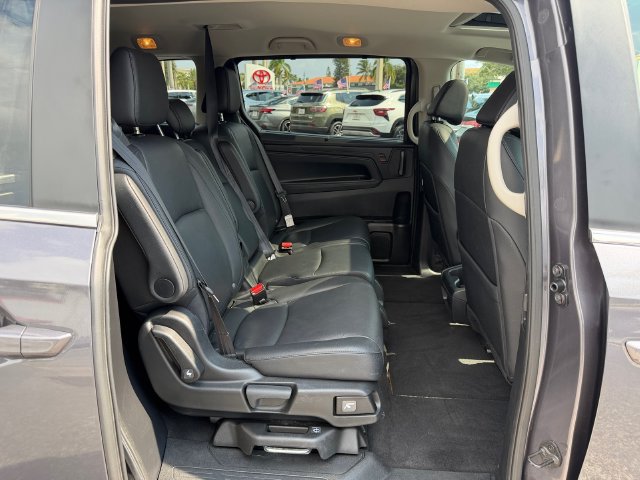 Used 2025 Honda Odyssey EX-L image 17