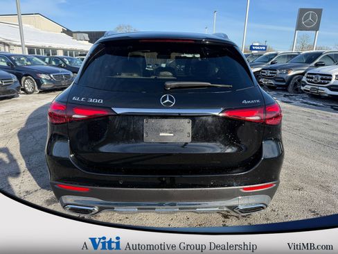 Used 2026 Mercedes-Benz GLC 300 4MATIC image 7