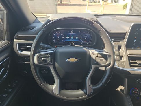 Used 2023 Chevrolet Tahoe Premier w/ Advanced Technology Package AWD/4WD image 17