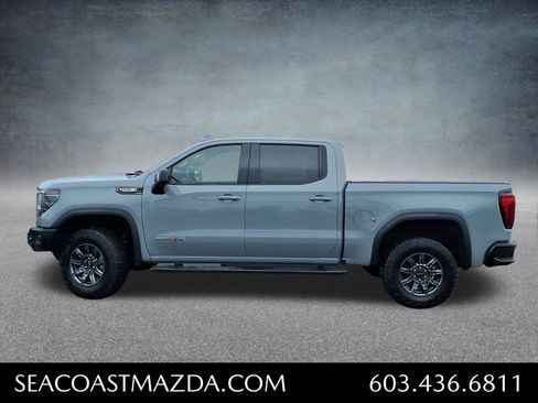 Used 2024 GMC Sierra 1500 AT4X image 2