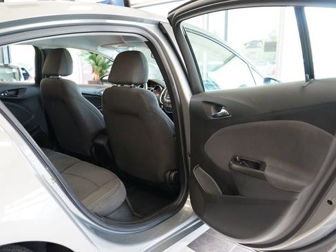 Used 2019 Chevrolet Cruze LT FWD image 41