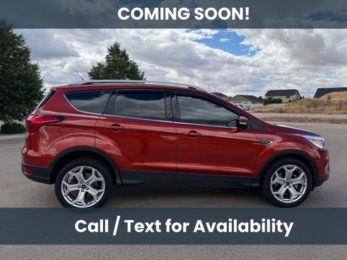 Used 2019 Ford Escape Titanium AWD/4WD image 7