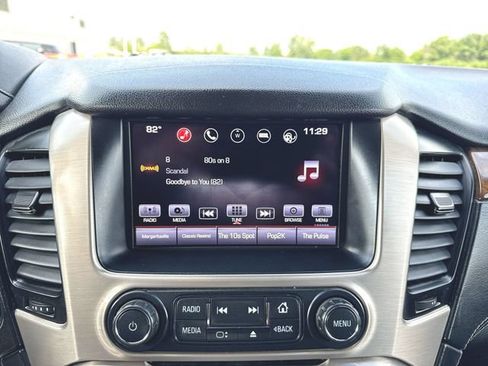 Used 2016 GMC Yukon XL Denali w/ Open Road Package AWD/4WD image 13