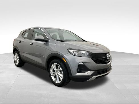 Used 2023 Buick Encore GX Preferred w/ Cold Weather Comfort Package FWD image 7