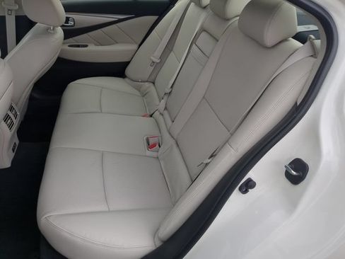 Used 2024 INFINITI Q50 Luxe w/ Cargo Package RWD image 19