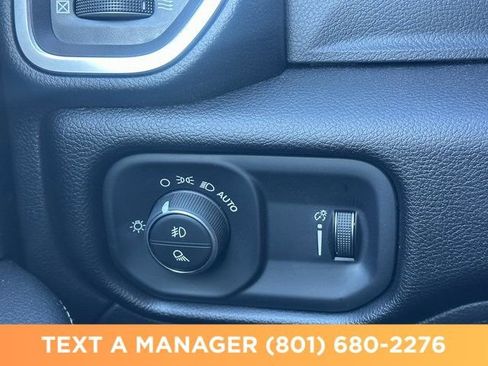 New 2026 RAM 2500 Big Horn AWD/4WD image 34
