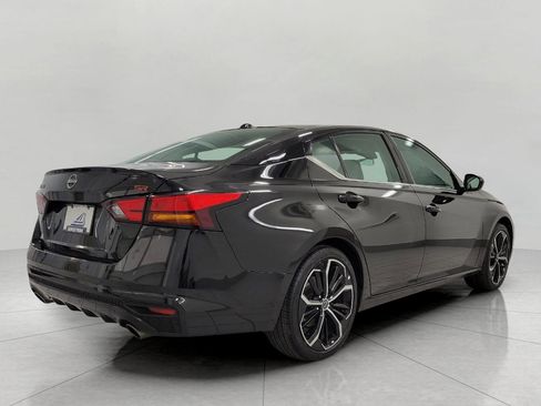 Used 2025 Nissan Altima 2.5 SR image 20