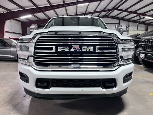 Used 2024 RAM 2500 Laramie w/ Safety Group AWD/4WD image 6