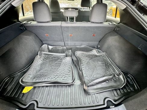 Used 2016 Toyota Prius Two image 8