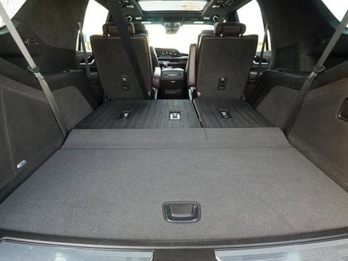 Used 2023 Cadillac Escalade V image 34
