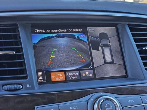 Used 2019 Nissan Armada Platinum w/ Captain's Chairs Package image 10