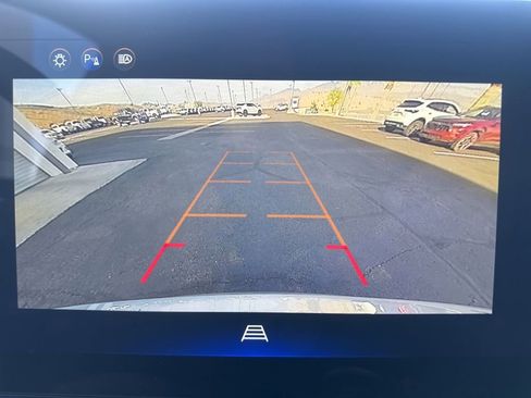 Certified 2025 Chevrolet Equinox LT image 30