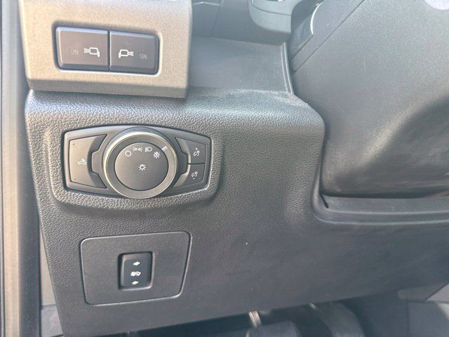 Used 2018 Ford F150 Raptor w/ Equipment Group 802A Luxury AWD/4WD image 14
