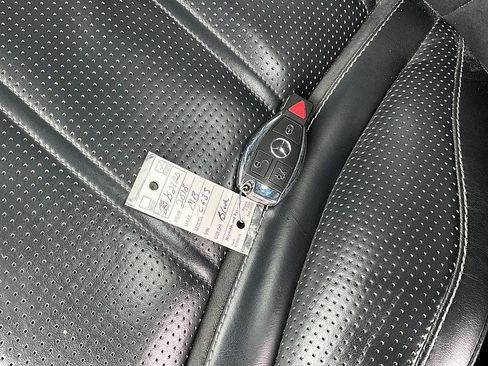 Used 2018 Mercedes-Benz C 63 AMG S image 36