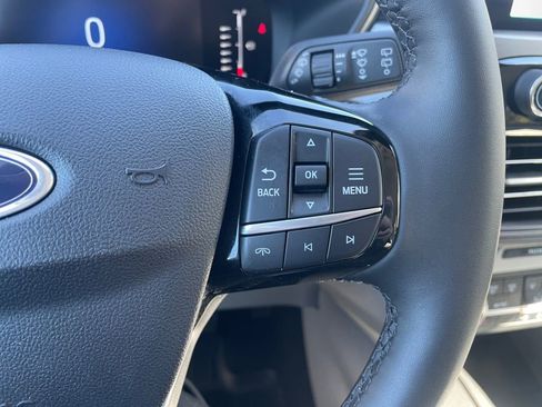 Used 2023 Ford Escape Active image 9