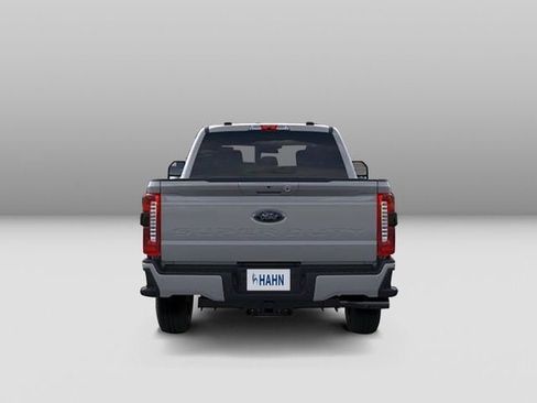 New 2026 Ford F250 Lariat w/ Black Appearance Package AWD/4WD image 5